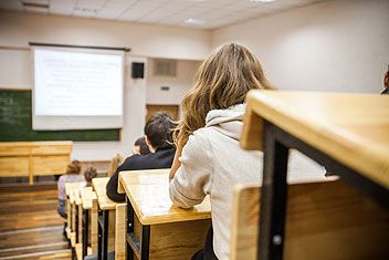 COURSES AND TRAININGS CATALOGUE